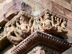 18 Delhi Qutab Minar Quwwat-ul-Islam Mosque Pillar Carving Close Up