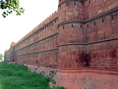 04 Delhi Red Fort Moat Next To Wall