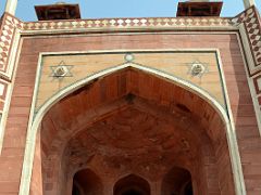 04 Delhi Humayun Tomb West Exterior Arch
