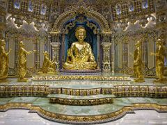 10 Delhi Akshardham Temple Statue Of Swaminarayan