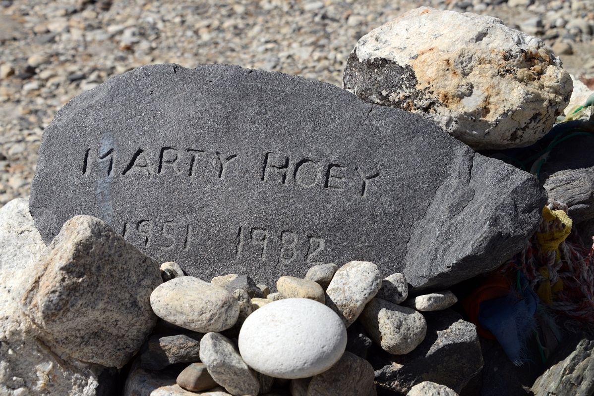 43 Marty Hoey Died May 15, 1982 Memorial At Hill Next To Mount ...