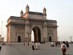 04 The Gateway of India At Sunrise Mumbai