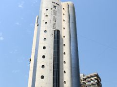 01 Mumbai Vaastu Building Next To The Worli Sea Face Was Designed By Architect Hafeez Contractor