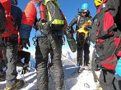 01B The Crowded Island Peak Summit 6189m