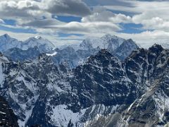 06D Panalotapa, Bigphera Go Shar, Tengi Ragi Tau close up from Lobuche East High Camp 5600m