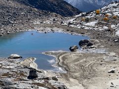 16E It took us just 60 minutes to climb down from Lobuche East high camp 5600m to base camp 5170m