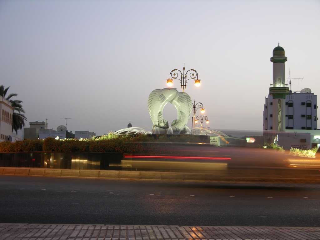 Muscat 03 Mutrah 11 Fish Roundabout