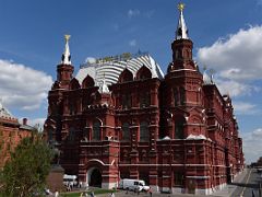 02B The State Historical Museum was opened in 1883, designed by Vladimir Osipovich Shervud (or Sherwood) looking up to Red Square Moscow Russia