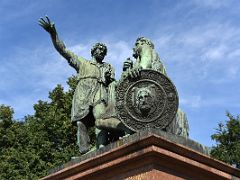 01C Statue of Kuzma Minin and Dmitry Pozharsky who gathered an all-Russian volunteer army to end the Time of Troubles in 1612 St Basil Cathedral Red Square Moscow Russia